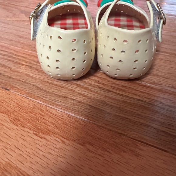 Mini Mellisa Jelly shoes cherry 🍒 - Picture 4 of 4